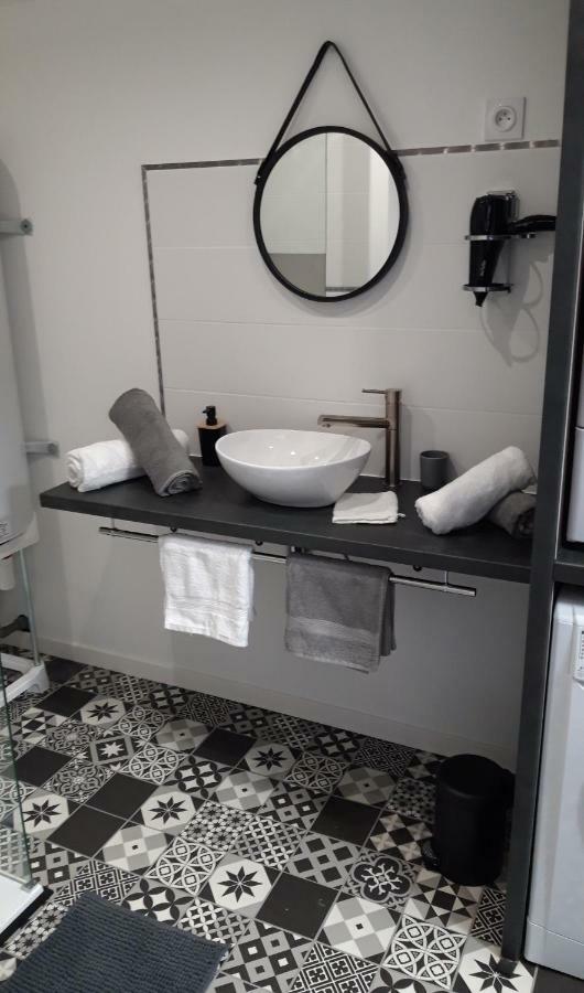 Apartament Le Petit Chez Soi Calais Zewnętrze zdjęcie