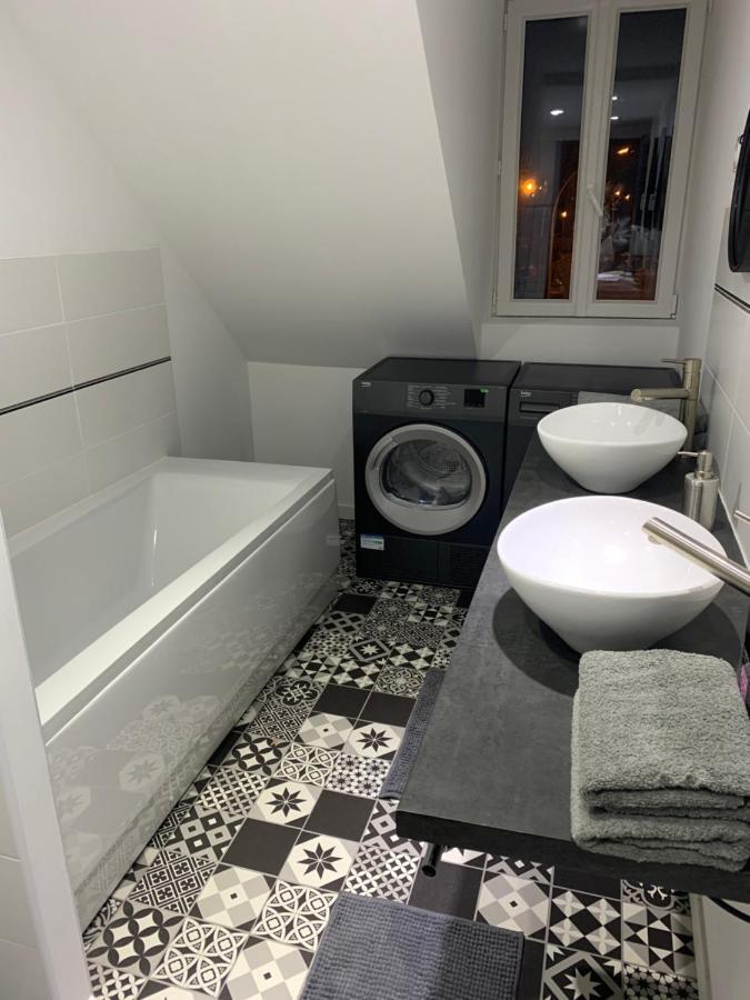 Apartament Le Petit Chez Soi Calais Zewnętrze zdjęcie